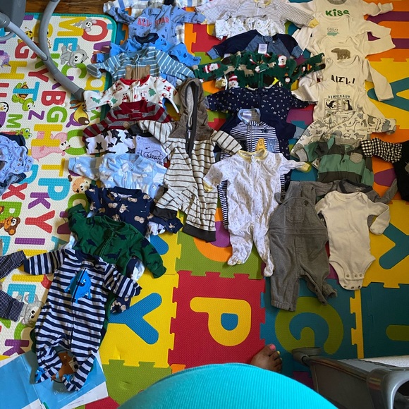 Bag full of boy clothes 0-3 n 3 month - Picture 1 of 3